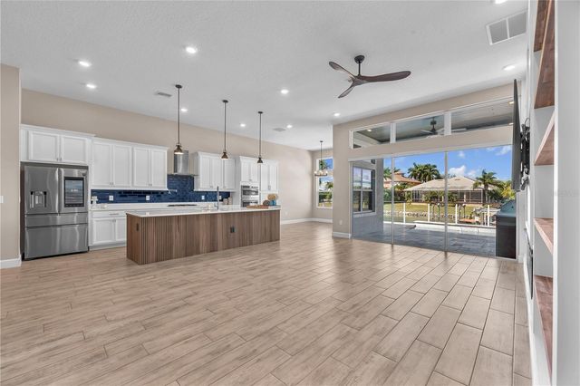 5305 WISHING ARCH DRIVE, Apollo Beach, FL 33572