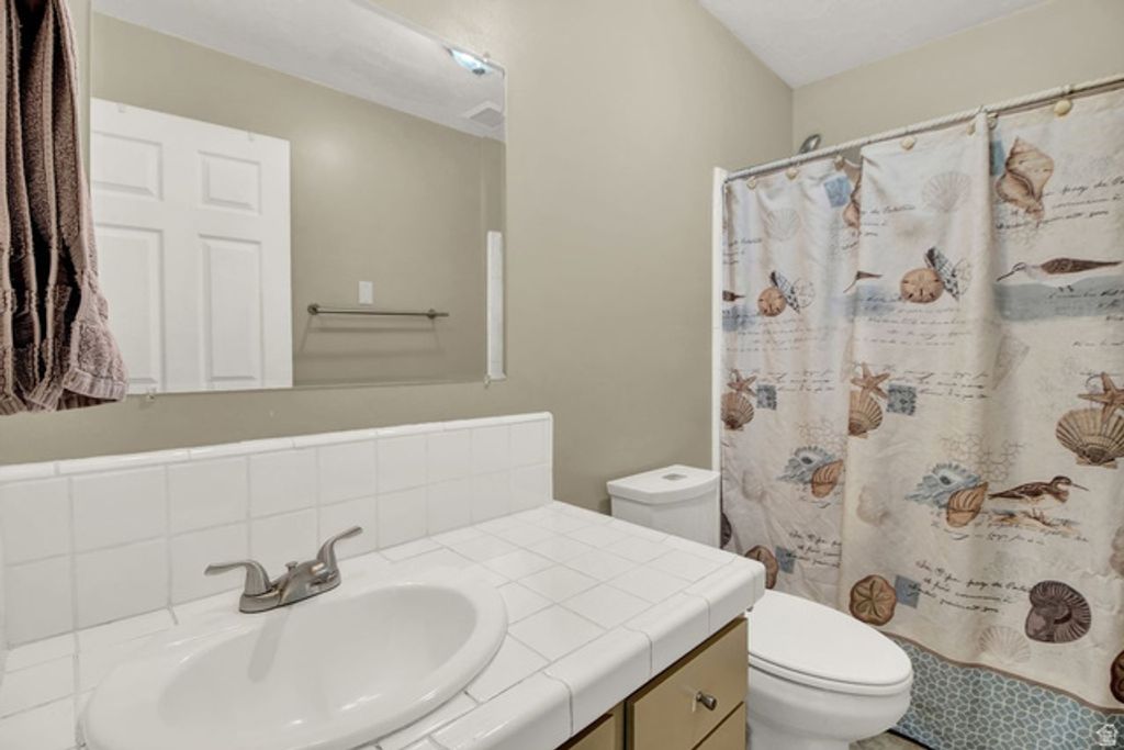 Image 19 of property listing at 2068 N 1600 E, Logan, UT 84341