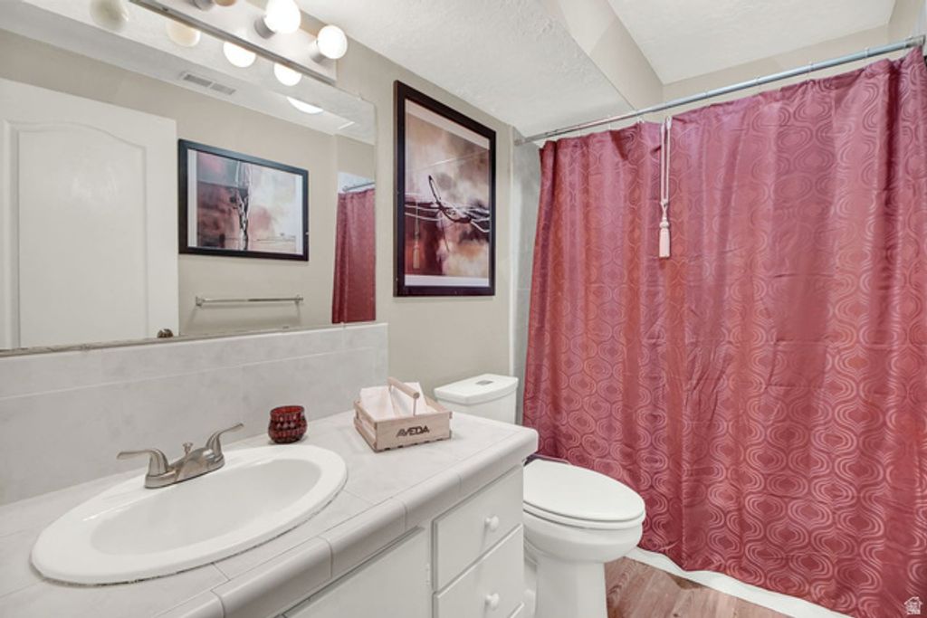 Image 29 of property listing at 2068 N 1600 E, Logan, UT 84341