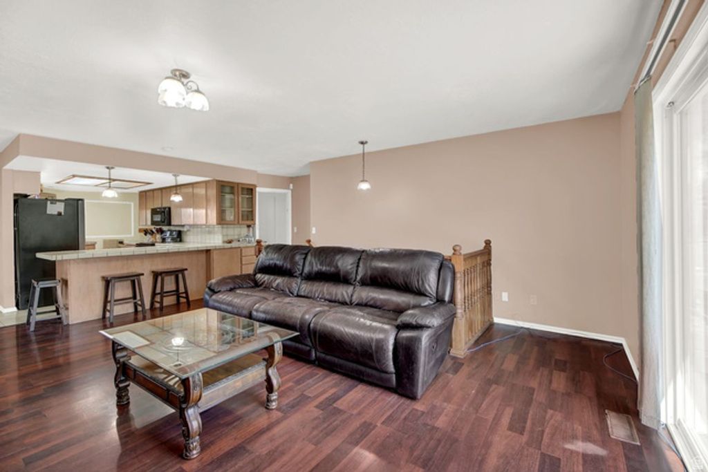 Image 8 of property listing at 2068 N 1600 E, Logan, UT 84341
