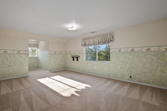 250 Mountain Pine Drive, Grants Pass, OR 97526