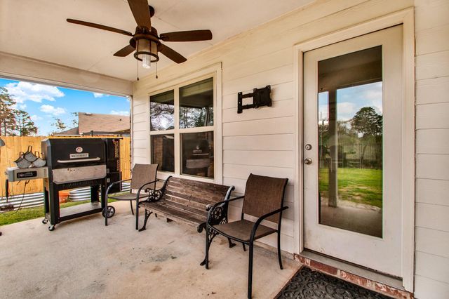 5642 Mesquite Oaks Trail, Spring, TX 77389