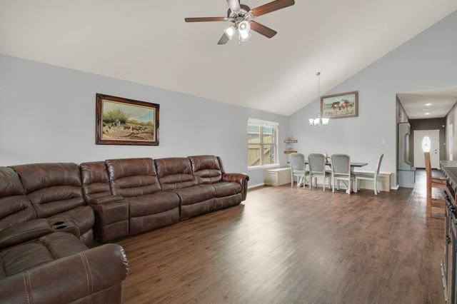 5642 Mesquite Oaks Trail, Spring, TX 77389