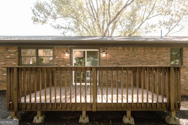 16 Welch Circle, Dahlonega, GA 30533