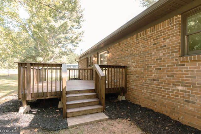 16 Welch Circle, Dahlonega, GA 30533