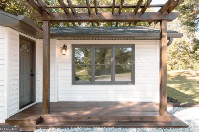 16 Welch Circle, Dahlonega, GA 30533