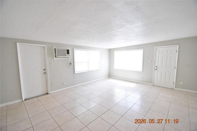 2700 26TH STREET N, St Petersburg, FL 33713