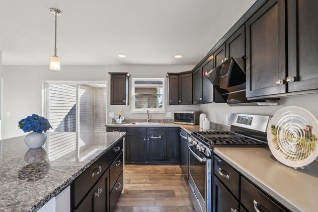 1083 Siena Drive, Verona, WI 53593