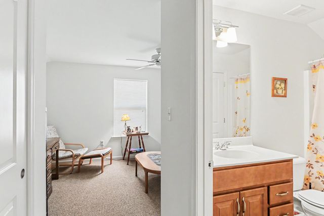 101 BOLTON CIR, Willow Street, PA 17584