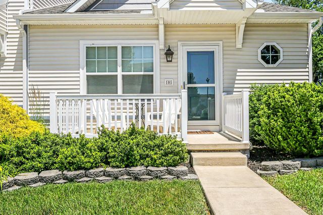 101 BOLTON CIR, Willow Street, PA 17584