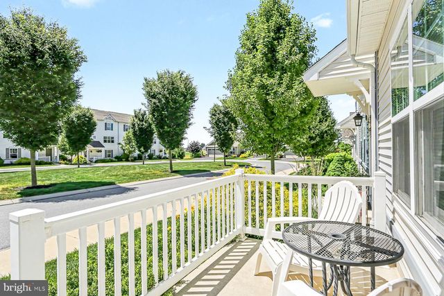 101 BOLTON CIR, Willow Street, PA 17584