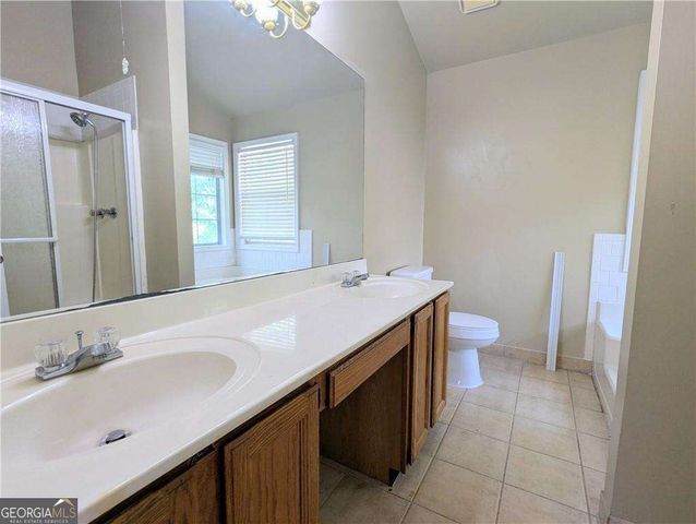 830 Meadowsong Circle, Lawrenceville, GA 30043