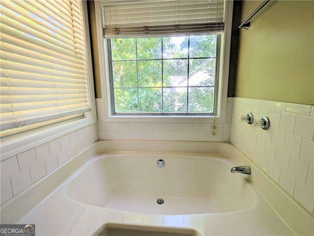 830 Meadowsong Circle, Lawrenceville, GA 30043