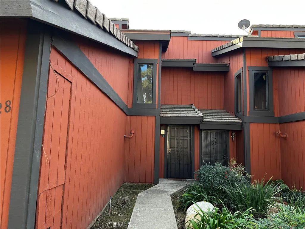 128 Cedar Creek, San Dimas, CA 91773