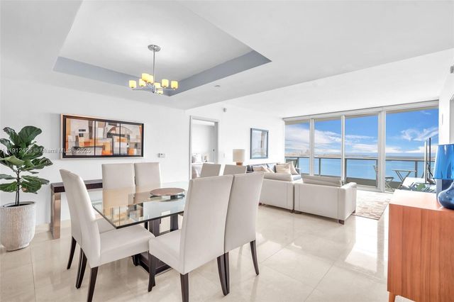 1331 Brickell Bay Dr 3609, Miami, FL 33131