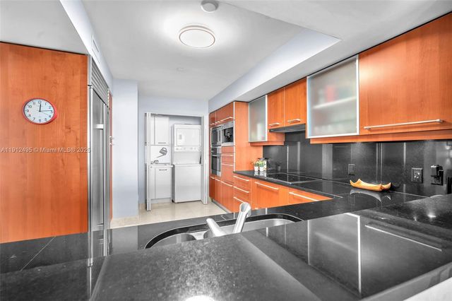 1331 Brickell Bay Dr 3609, Miami, FL 33131