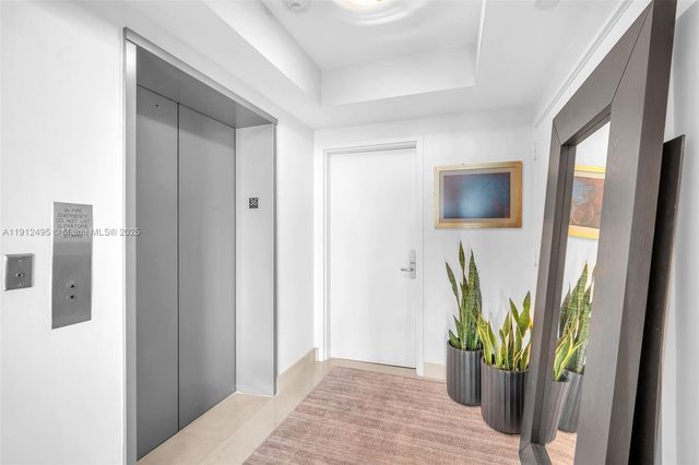 1331 Brickell Bay Dr 3609, Miami, FL 33131