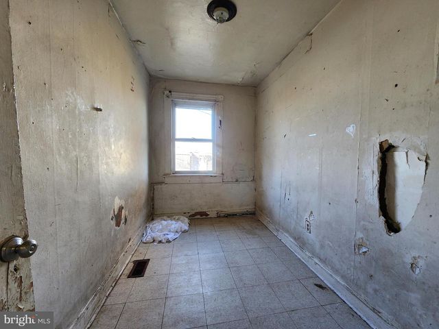 2552 BOYD ST, Baltimore, MD 21223