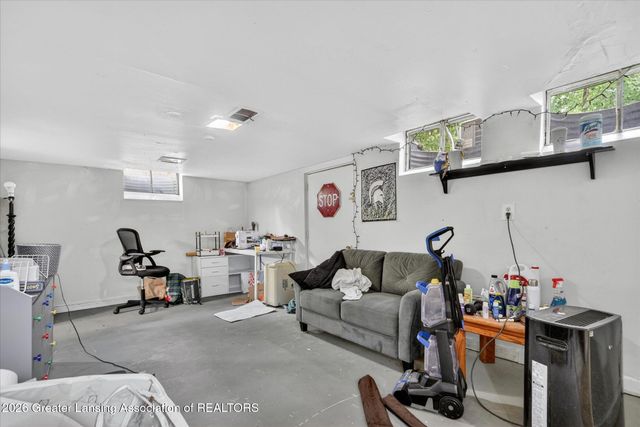 502 N Hagadorn Road, East Lansing, MI 48823