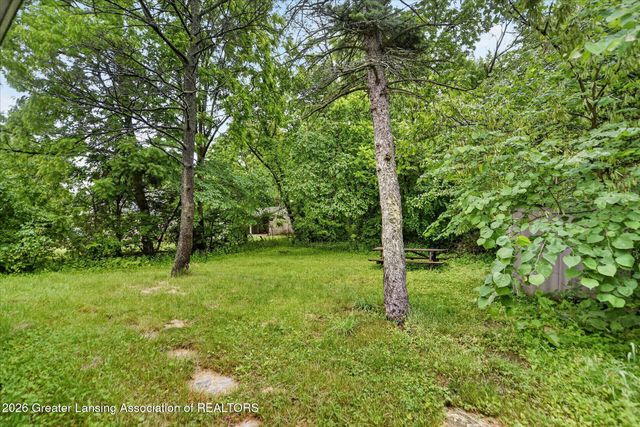 502 N Hagadorn Road, East Lansing, MI 48823
