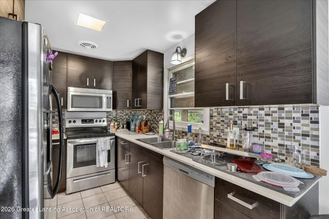 502 N Hagadorn Road, East Lansing, MI 48823