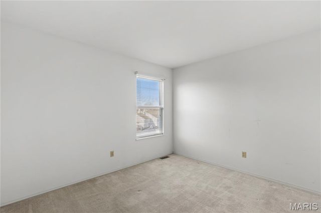 1382 Apple Valley Drive, O'fallon, MO 63366