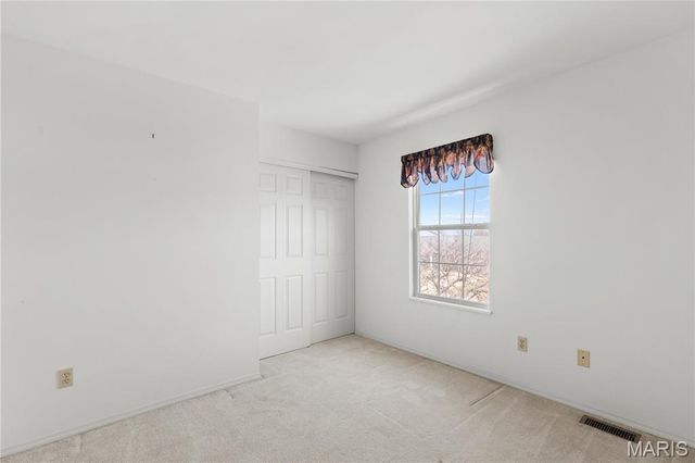 1382 Apple Valley Drive, O'fallon, MO 63366