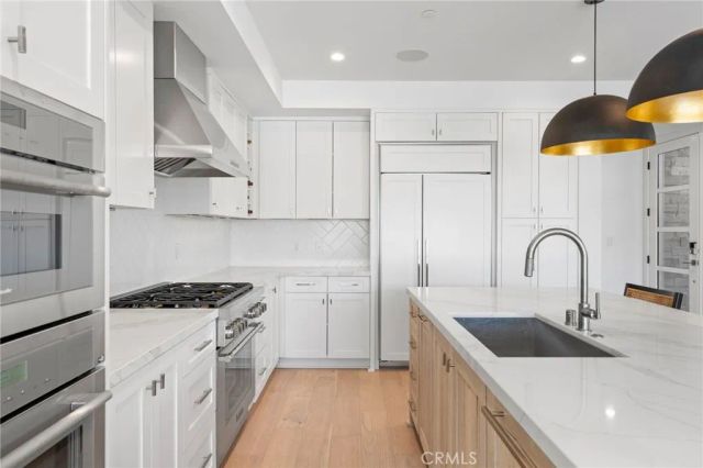 4014 Channel Place, Newport Beach, CA 92663