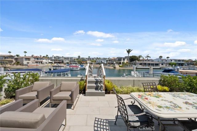 4014 Channel Place, Newport Beach, CA 92663