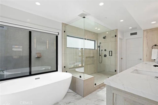 4014 Channel Place, Newport Beach, CA 92663