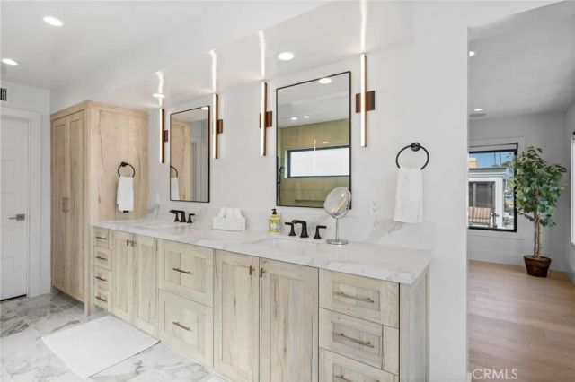 4014 Channel Place, Newport Beach, CA 92663