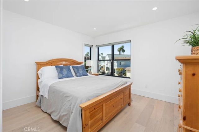 4014 Channel Place, Newport Beach, CA 92663