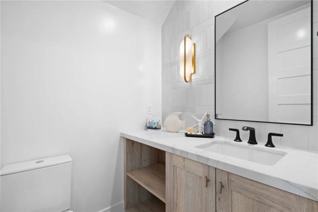4014 Channel Place, Newport Beach, CA 92663