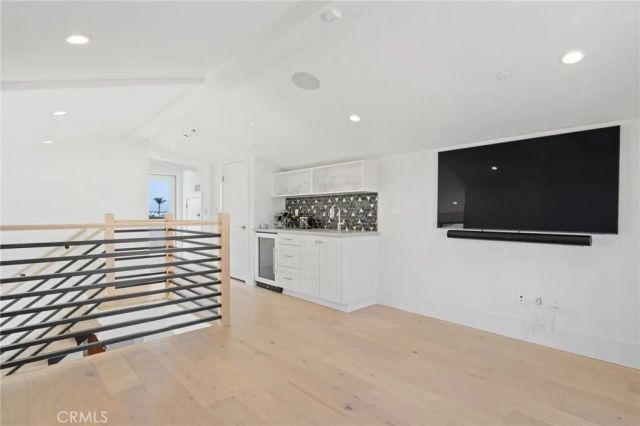 4014 Channel Place, Newport Beach, CA 92663