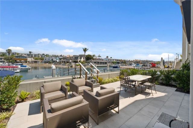 4014 Channel Place, Newport Beach, CA 92663