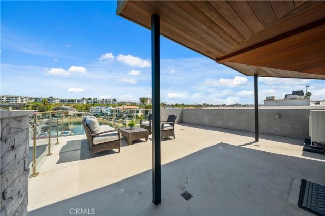 4014 Channel Place, Newport Beach, CA 92663
