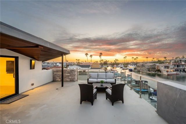 4014 Channel Place, Newport Beach, CA 92663