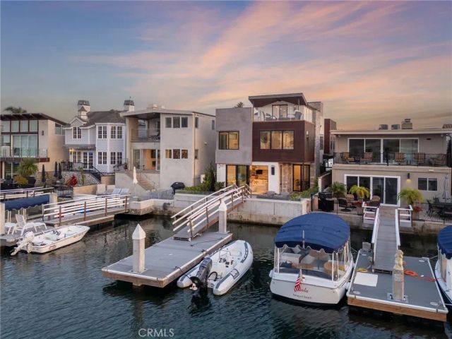 4014 Channel Place, Newport Beach, CA 92663