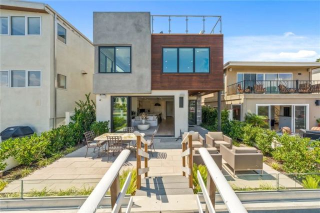 4014 Channel Place, Newport Beach, CA 92663