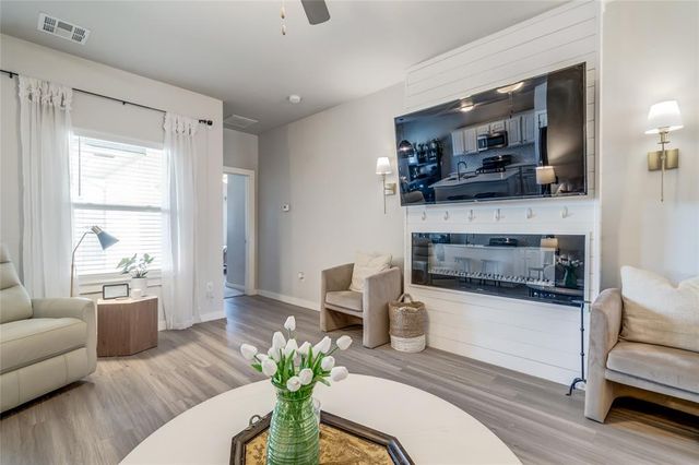 9037 NW 142nd Street, Yukon, OK 73099