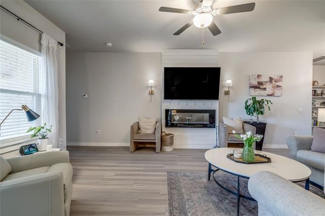 9037 NW 142nd Street, Yukon, OK 73099