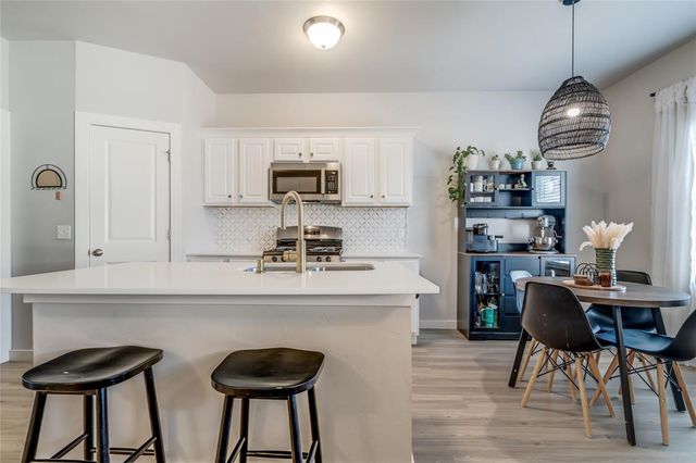 9037 NW 142nd Street, Yukon, OK 73099