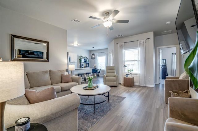 9037 NW 142nd Street, Yukon, OK 73099