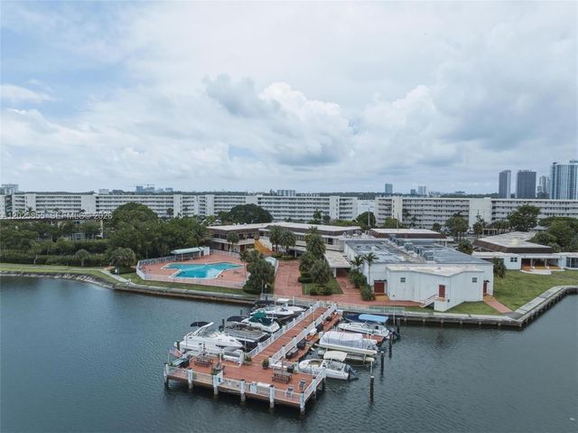 2855 Leonard Dr H106, Aventura, FL 33160