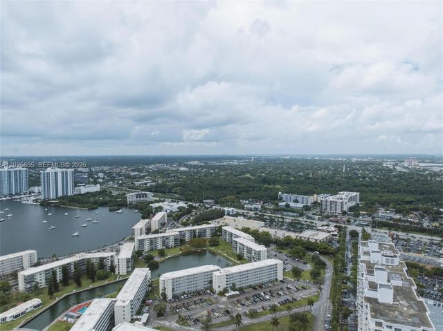 2855 Leonard Dr H106, Aventura, FL 33160