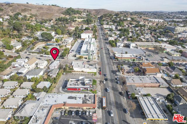 2415 N Gates Street, Los Angeles, CA 90031