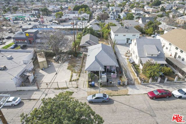 2415 N Gates Street, Los Angeles, CA 90031