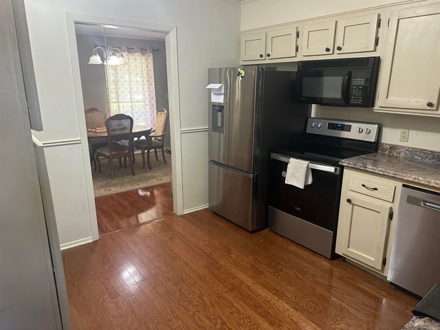 819 E Unity Road, Paragould, AR 72450
