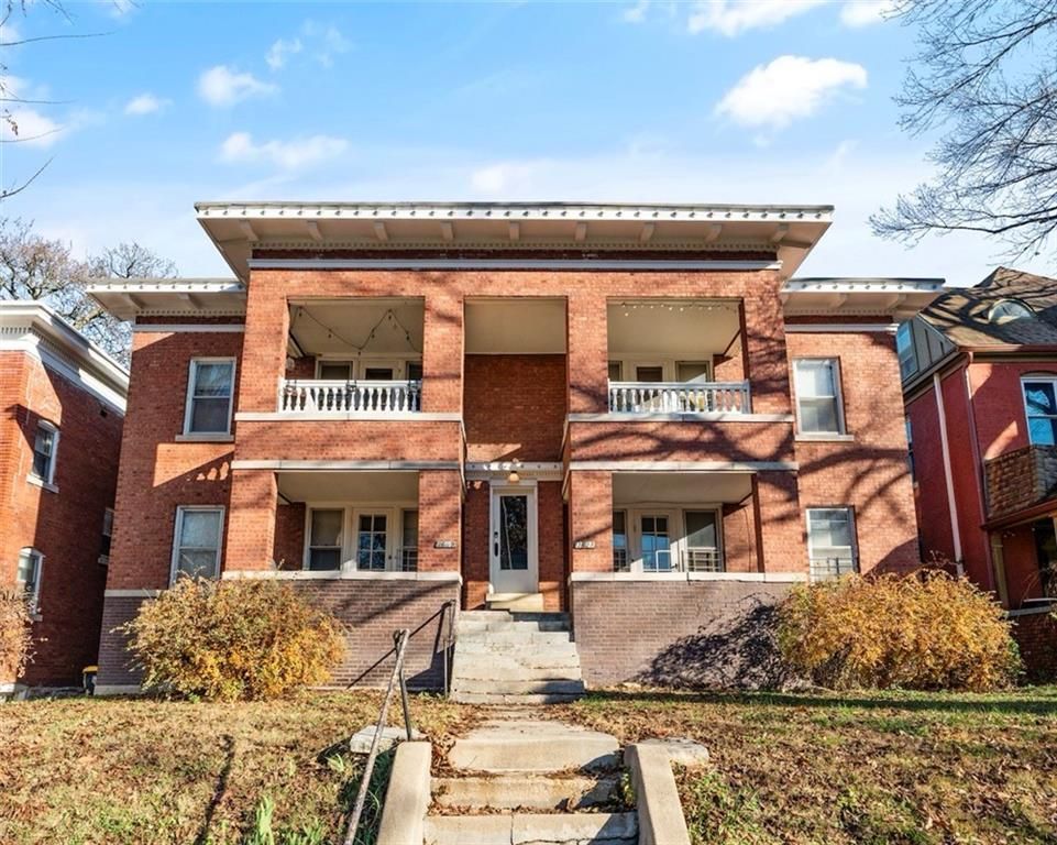 3619 Wyandotte Street, Kansas City, MO 64111