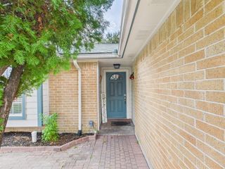 16207 N Meadow Drive, Houston, TX 77073